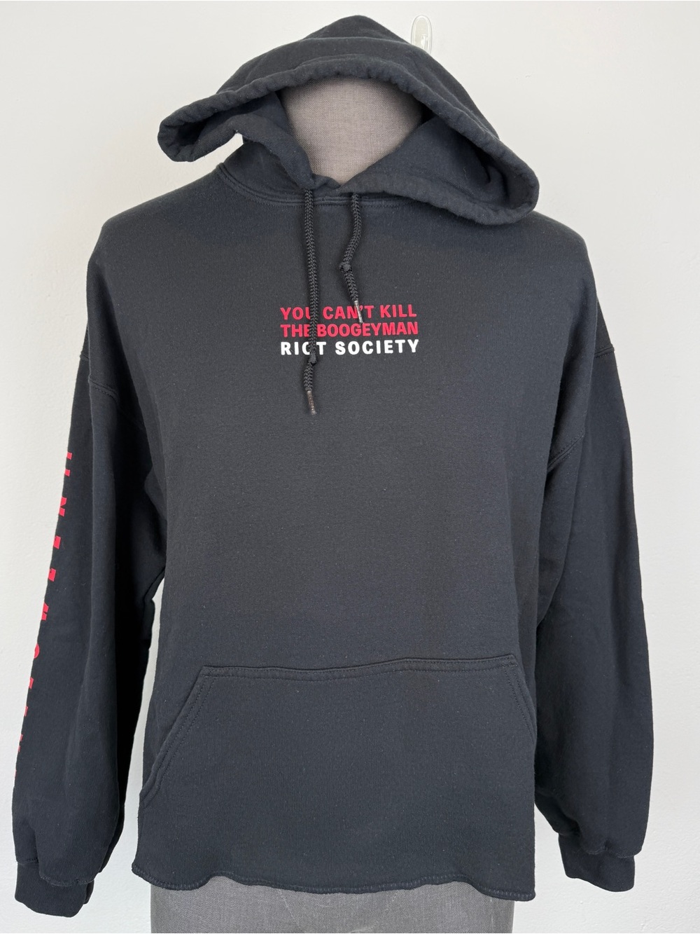 Riot Society Size XL Halloween II Michael Myers Black Cropped Graphic Hoodie